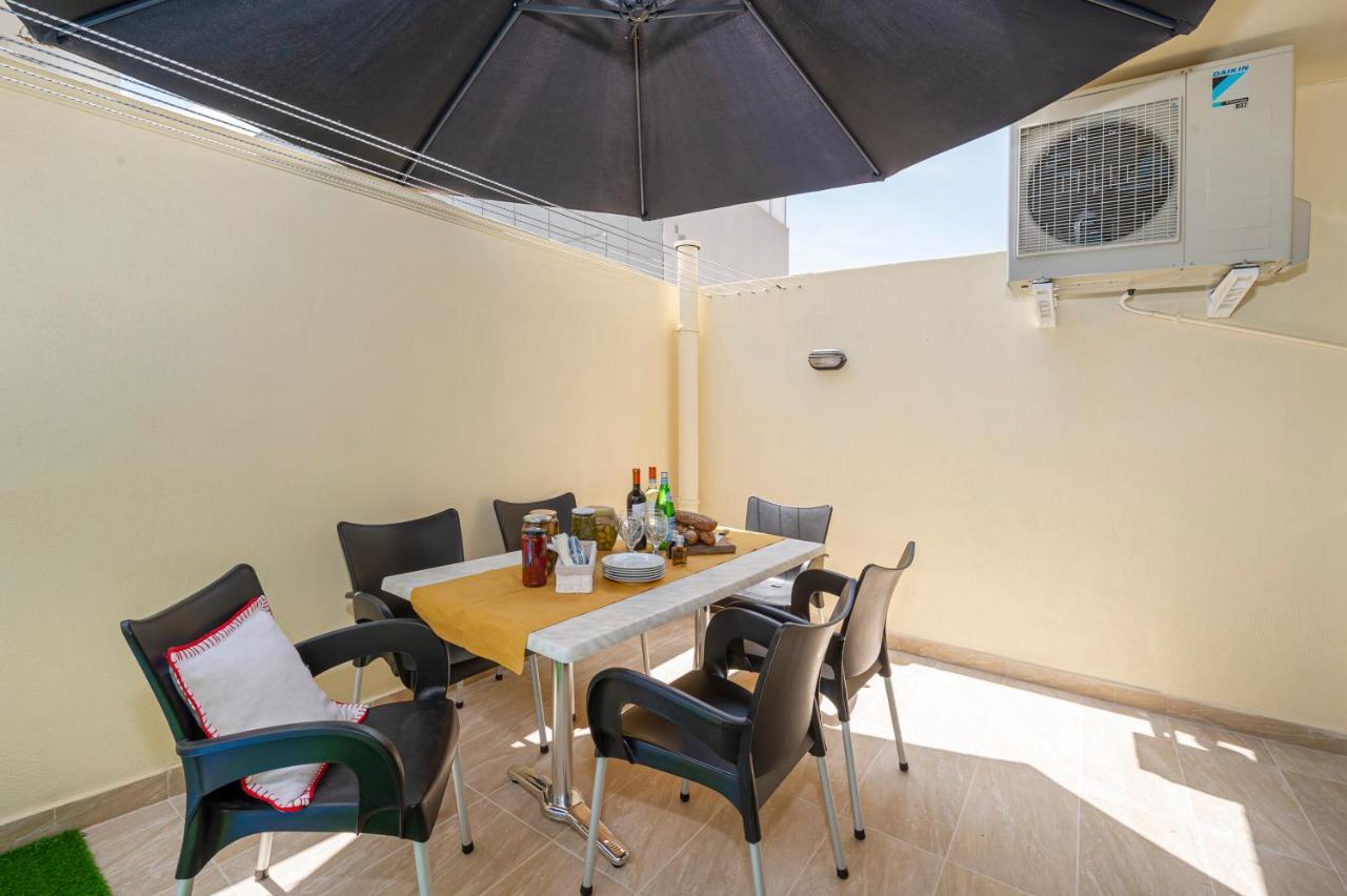 Summer Breeze 3 Bedroom Family Maisonette With Sunny Terrace In Mellieha - By Getawaysmalta Zewnętrze zdjęcie