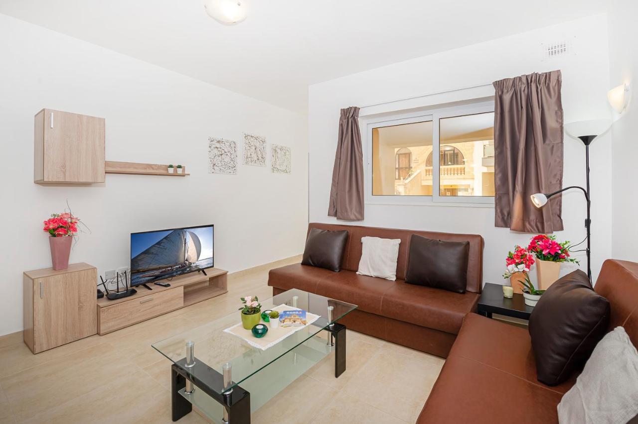 Summer Breeze 3 Bedroom Family Maisonette With Sunny Terrace In Mellieha - By Getawaysmalta Zewnętrze zdjęcie