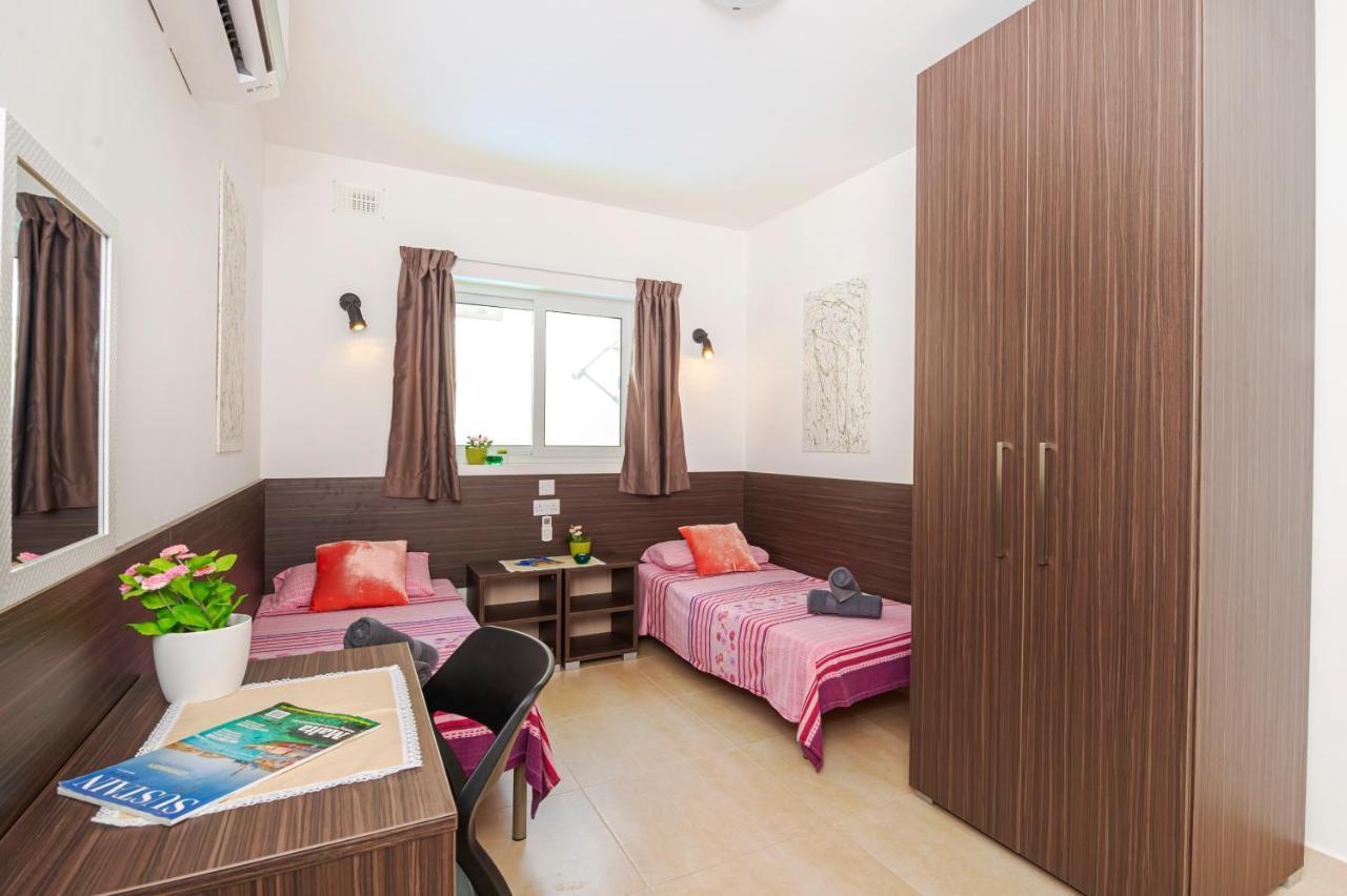 Summer Breeze 3 Bedroom Family Maisonette With Sunny Terrace In Mellieha - By Getawaysmalta Zewnętrze zdjęcie