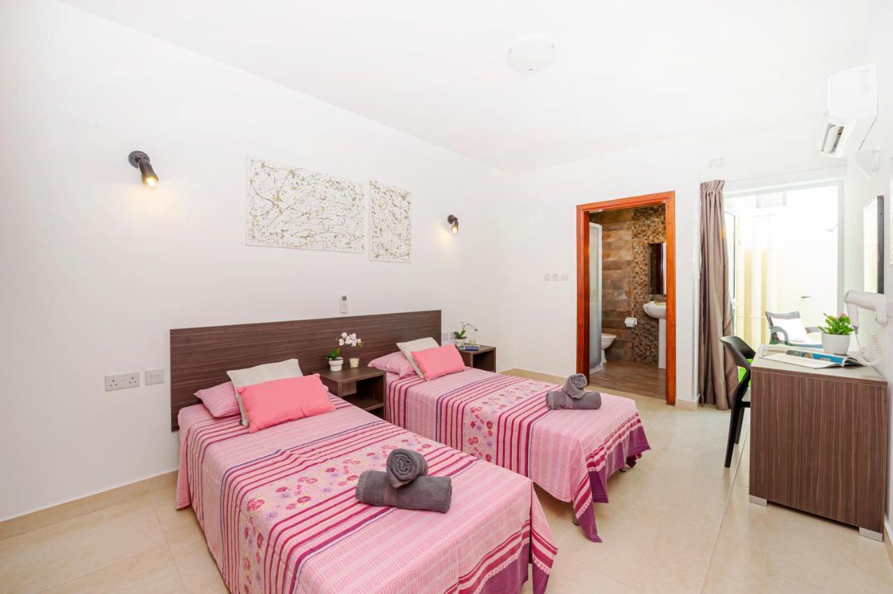 Summer Breeze 3 Bedroom Family Maisonette With Sunny Terrace In Mellieha - By Getawaysmalta Zewnętrze zdjęcie